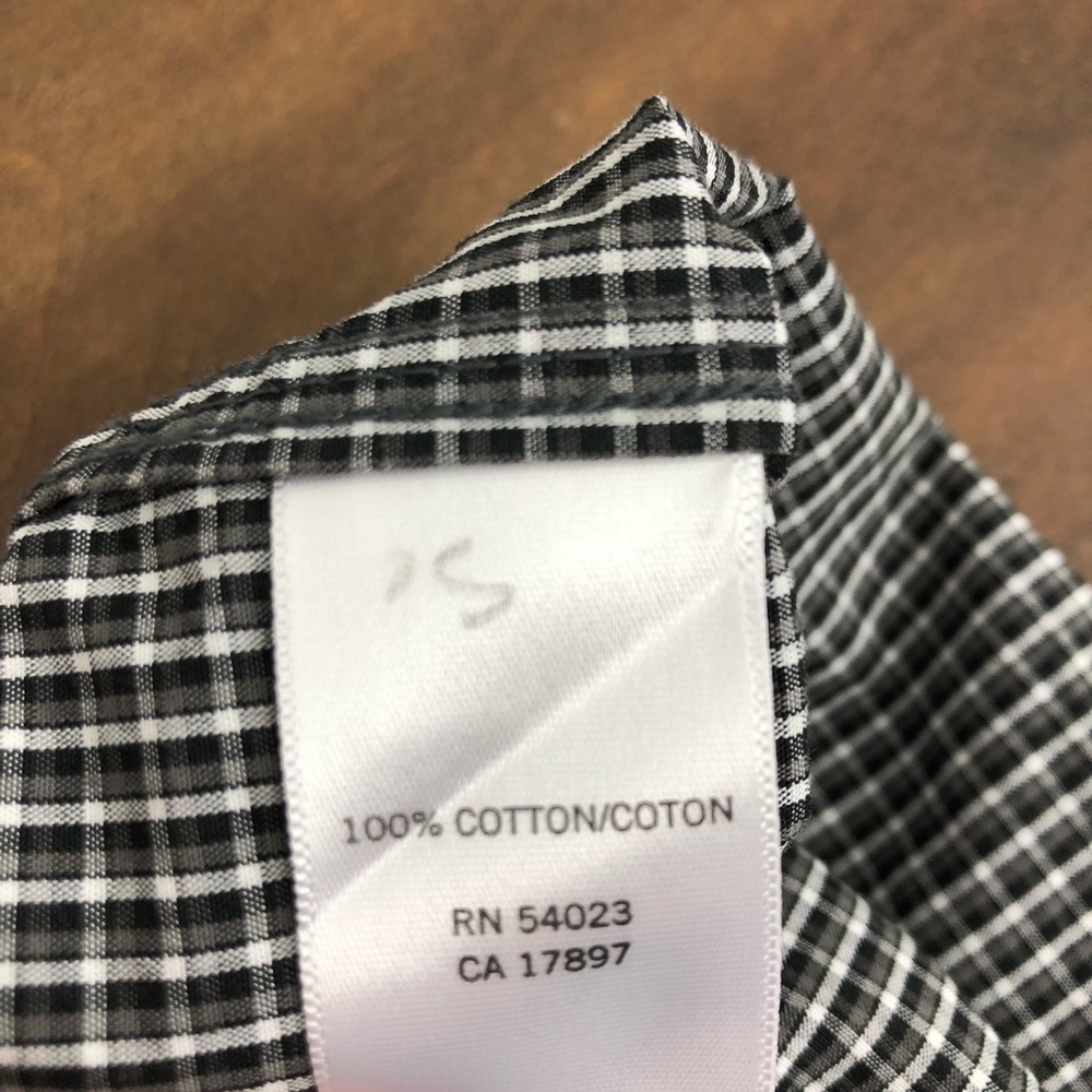 Plaid Banana Republic short sleeved button up - Picture 5 of 7